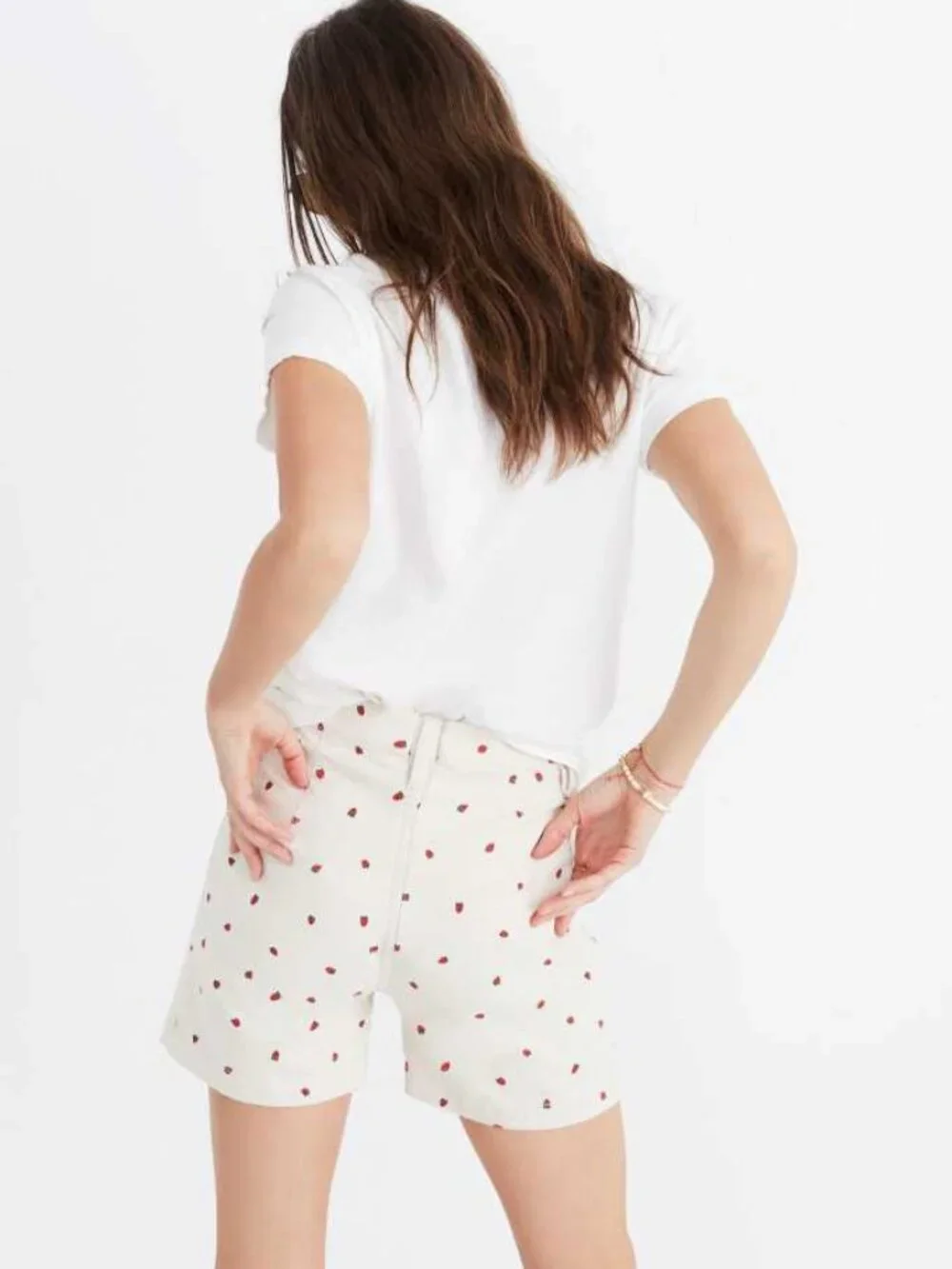 New 26 27 28 Madewell Emmett shorts in fresh strawberries Strawberry print